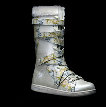 Obujte se do zimy! / Trendy zimní kozačky (http://www.luxurymag.cz)